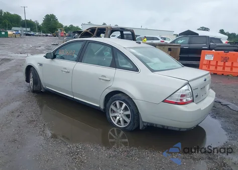 2008 Ford Taurus Sel z USA, uszkodzony, nr VIN 1FAHP24W78G131136